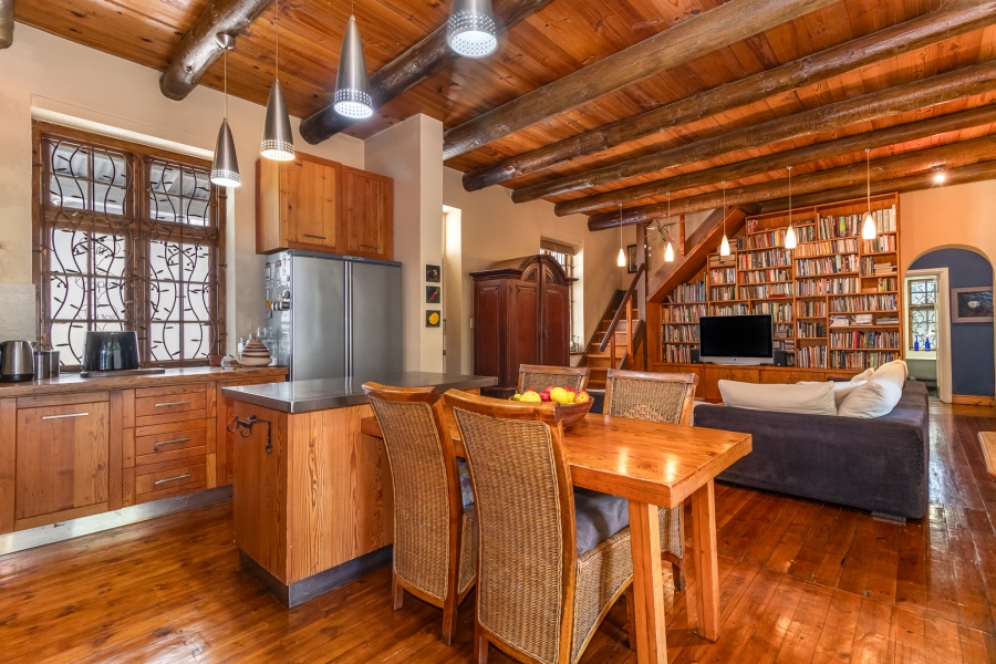 6 Bedroom Property for Sale in Paarl Central Western Cape